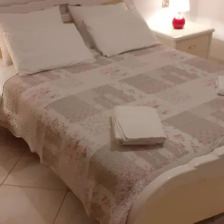 Mimi's Sunnyview House Apartament