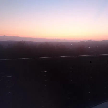 Mimi's Sunnyview House