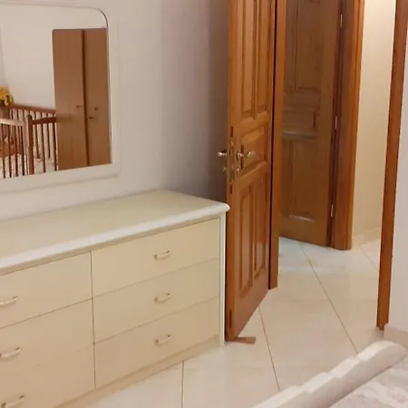 Mimi's Sunnyview House * Влахата