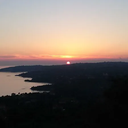 Mimi's Sunnyview House