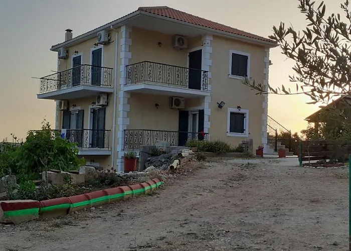 Mimi's Sunnyview House Apartamento Vlachata